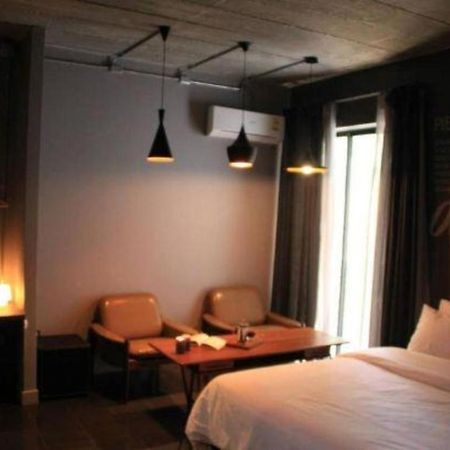 Pyur Otel Chiang Mai Bagian luar foto