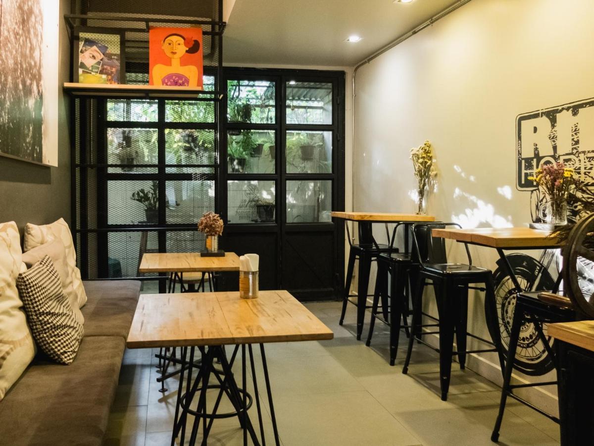 Pyur Otel Chiang Mai Bagian luar foto