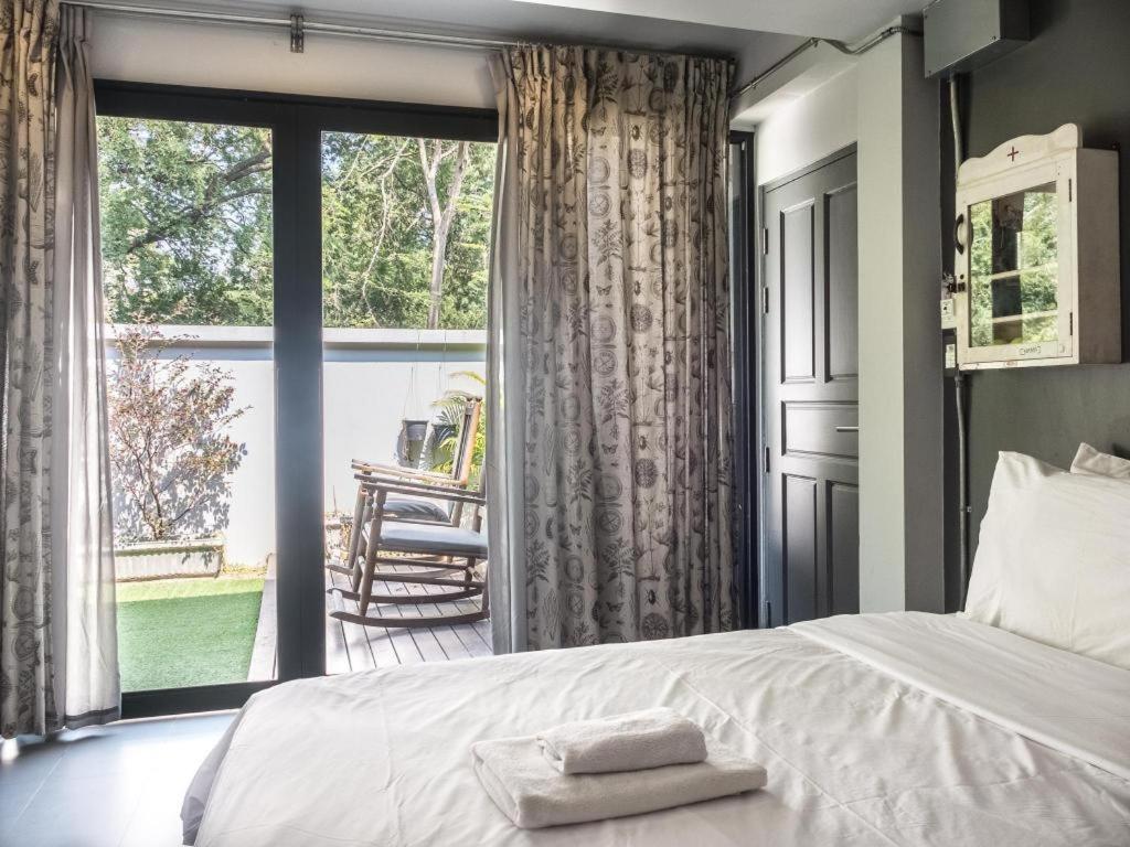 Pyur Otel Chiang Mai Bagian luar foto